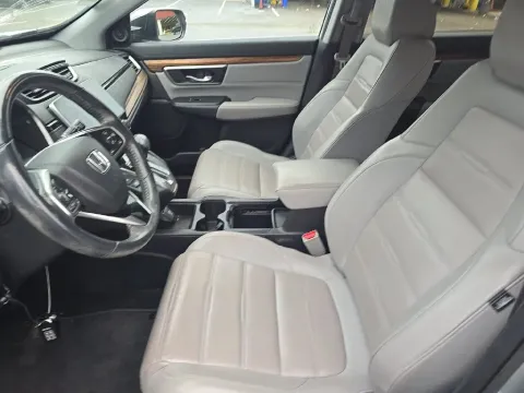 More photos of 2019 Honda CR-V EX-L at Clement Supercenter, MO