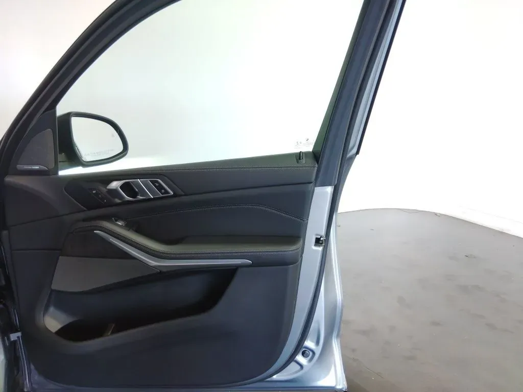 2023 BMW X7 40i - Photo 50