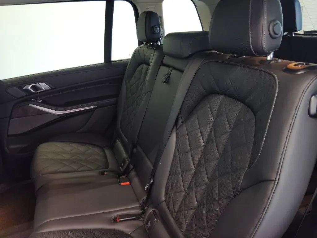 2023 BMW X7 40i - Photo 42