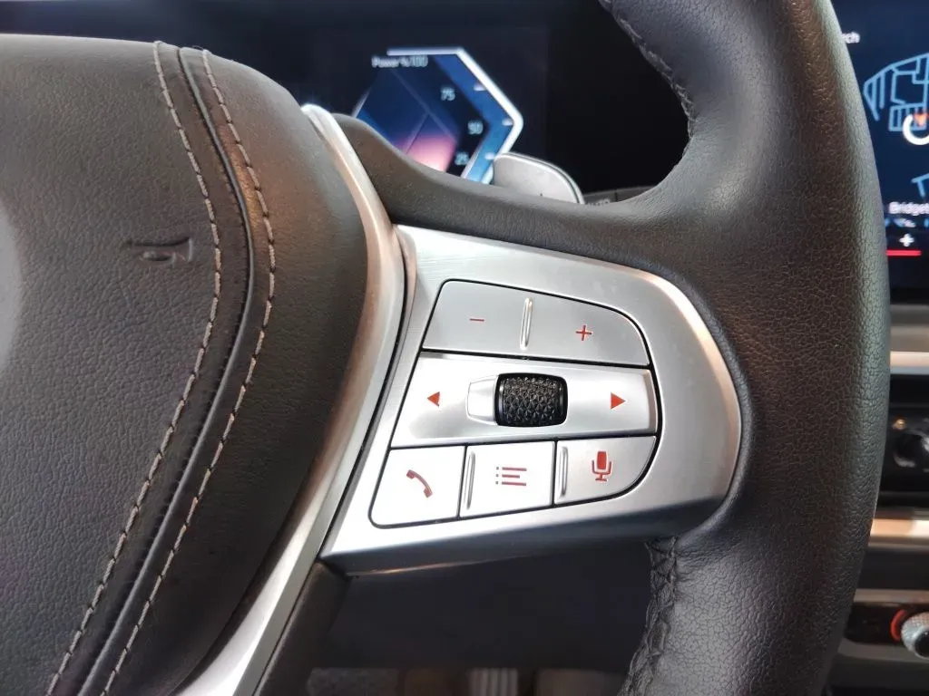 2023 BMW X7 40i - Photo 14