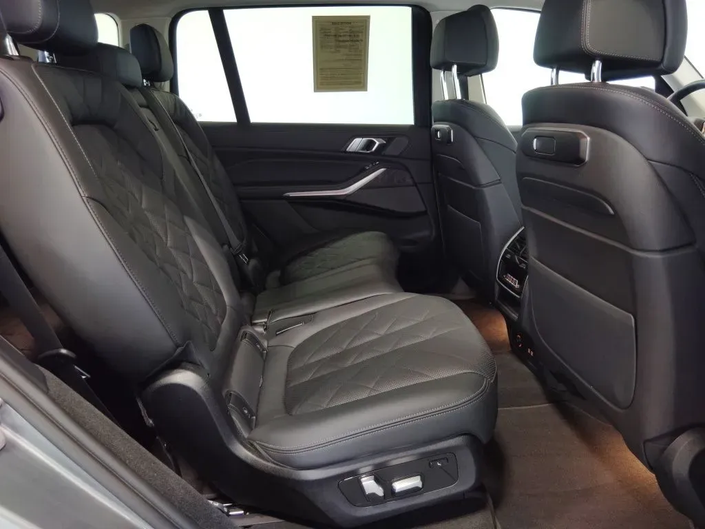 2023 BMW X7 40i - Photo 47