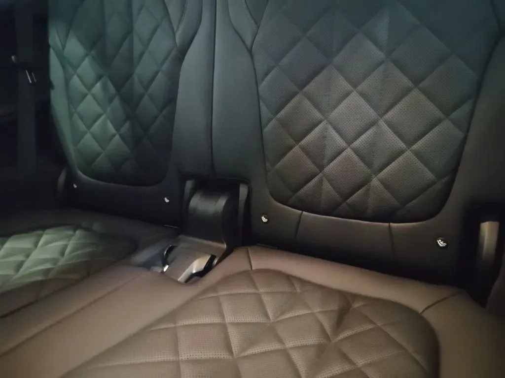 2023 BMW X7 40i - Photo 43
