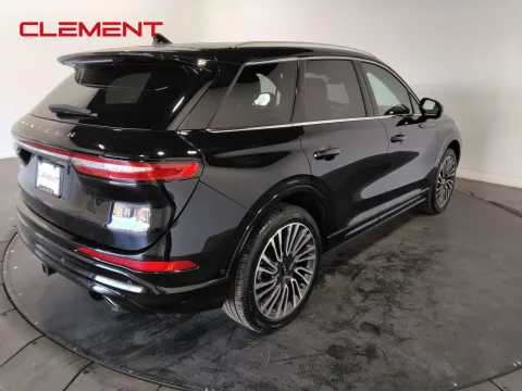 More photos of 2021 Lincoln Corsair Plug-In Hybrid Grand Touring at Clement Pre-Owned, MO