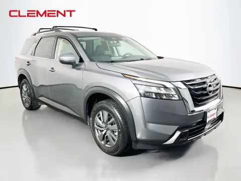 More photos of 2023 Nissan Pathfinder SV at Clement Pre-Owned, MO
