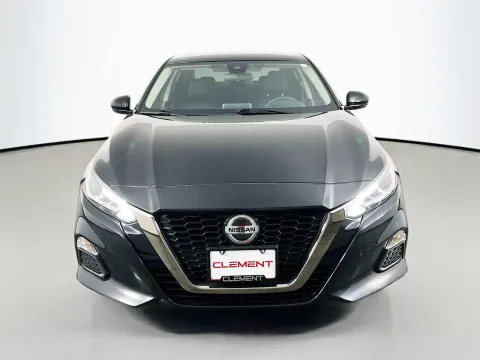 Photos of 2021 Nissan Altima 2.5 SR for sale in Florissant, MO at Clement Pre-Owned