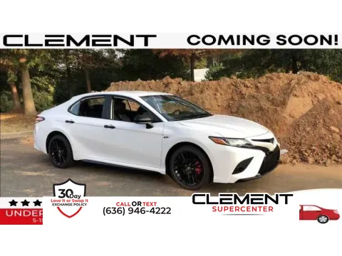 White 2020 Toyota Camry SE for sale in Florissant, MO