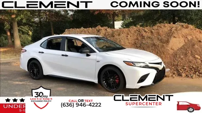 White 2020 Toyota Camry SE for sale in Florissant, MO