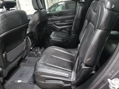 More photos of 2024 Jeep Grand Cherokee L Limited at Clement Pre-Owned, MO