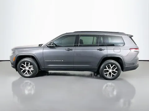 More photos of 2024 Jeep Grand Cherokee L Limited at Clement Pre-Owned, MO