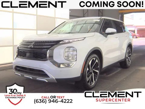 White 2023 Mitsubishi Outlander SE for sale in Florissant, MO
