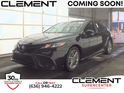 Black 2023 Toyota Camry SE for sale in Florissant, MO