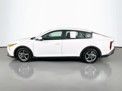 More photos of 2025 Kia K4 LXS at Clement Pre-Owned, MO