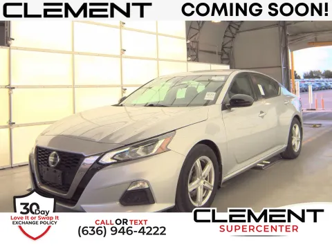 Silver 2022 Nissan Altima 2.5 SR for sale in Florissant, MO