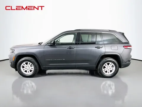 More photos of 2023 Jeep Grand Cherokee Laredo at Clement Pre-Owned, MO