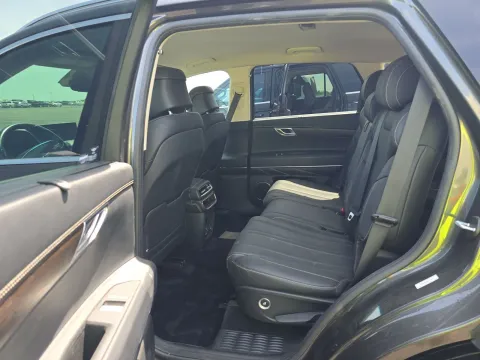 More photos of 2024 Genesis GV80 2.5T at Clement Pre-Owned, MO