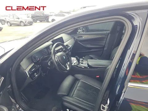 More photos of 2020 BMW 5 Series 530e xDrive iPerformance at Clement Pre-Owned, MO