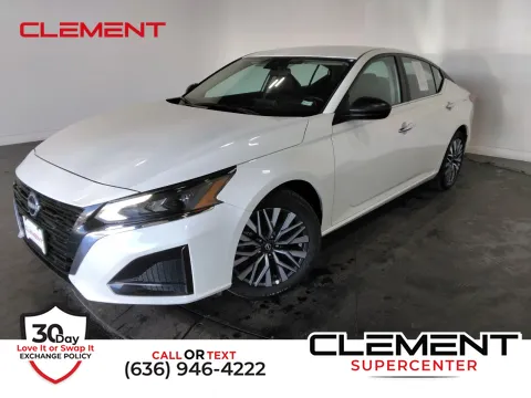 White 2025 Nissan Altima 2.5 SV for sale in Florissant, MO