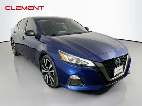 More photos of 2020 Nissan Altima 2.5 SR at Clement Pre-Owned, MO