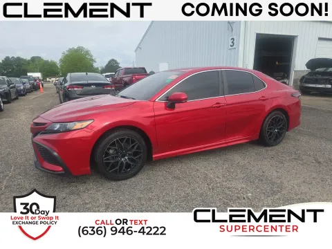 Red 2021 Toyota Camry SE for sale in Florissant, MO