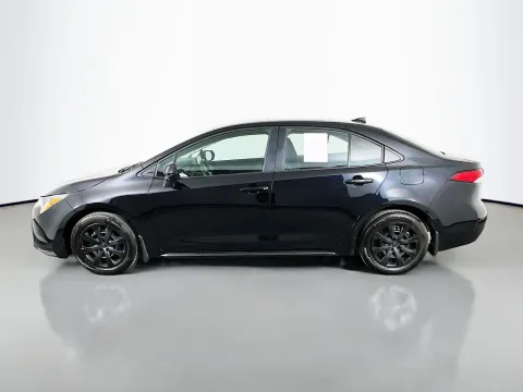 More photos of 2025 Toyota Corolla LE at Clement Pre-Owned, MO