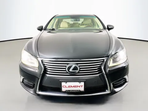 Photos of 2017 Lexus LS 460 for sale in Florissant, MO at Clement Pre-Owned