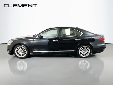 More photos of 2017 Lexus LS 460 at Clement Pre-Owned, MO