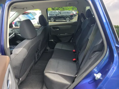More photos of 2023 Nissan Rogue SV at Clement Pre-Owned, MO
