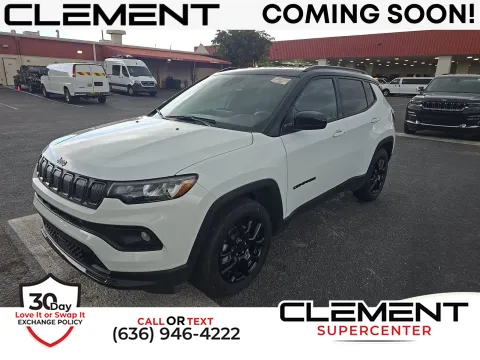 White 2022 Jeep Compass Latitude for sale in Florissant, MO