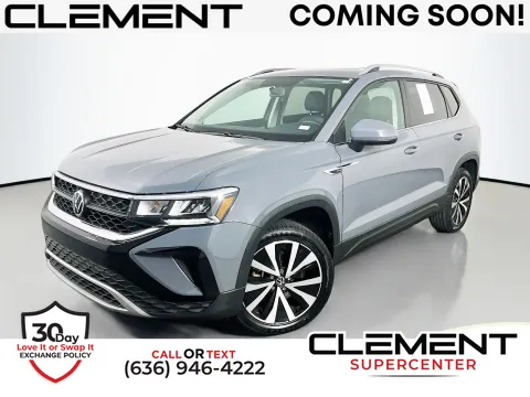 Gray 2022 Volkswagen Taos 1.5T SE for sale in Florissant, MO