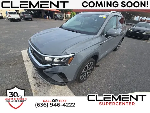 Gray 2022 Volkswagen Taos 1.5T SE for sale in Florissant, MO