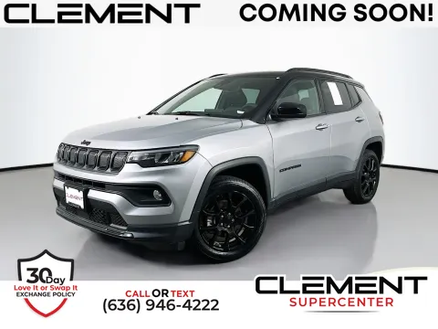 Silver 2022 Jeep Compass Latitude for sale in Florissant, MO