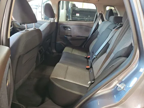 More photos of 2022 Nissan Rogue SV at Clement Pre-Owned, MO