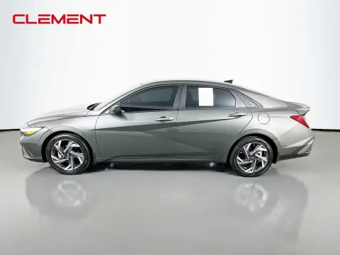 More photos of 2025 Hyundai Elantra SEL Sport at Clement Pre-Owned, MO