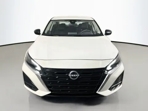 Photos of 2025 Nissan Altima 2.5 SV for sale in Florissant, MO at Clement Pre-Owned