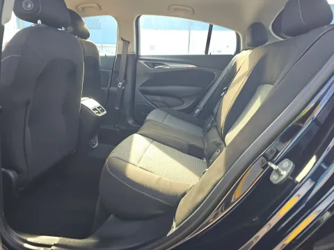 More photos of 2018 Buick Regal Preferred at Clement Pre-Owned, MO