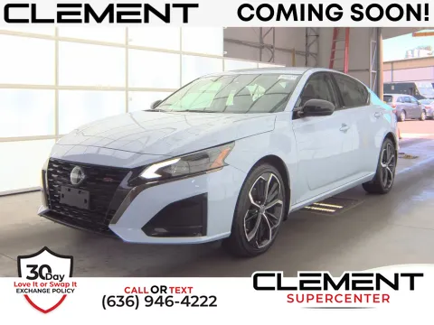 White 2023 Nissan Altima 2.5 SR for sale in Florissant, MO