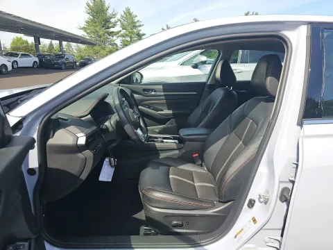 Another view of 2023 Nissan Altima 2.5 SR for sale in Florissant, MO at Clement Pre-Owned