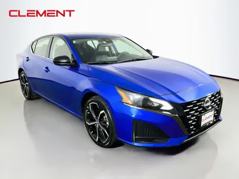 More photos of 2025 Nissan Altima 2.5 SR at Clement Pre-Owned, MO