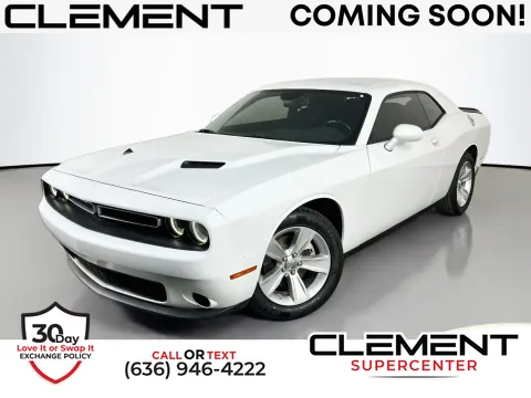 White 2023 Dodge Challenger SXT for sale in Florissant, MO