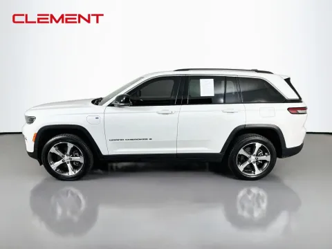 More photos of 2022 Jeep Grand Cherokee 4xe at Clement Pre-Owned, MO