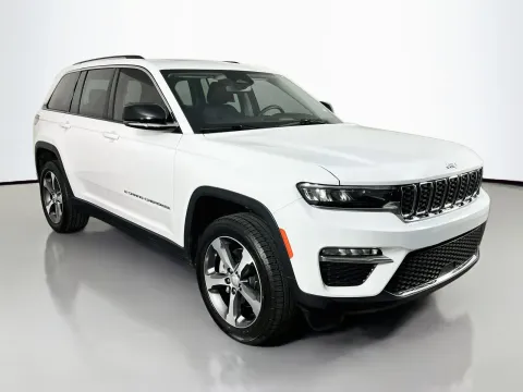 Another view of 2022 Jeep Grand Cherokee 4xe for sale in Florissant, MO at Clement Pre-Owned