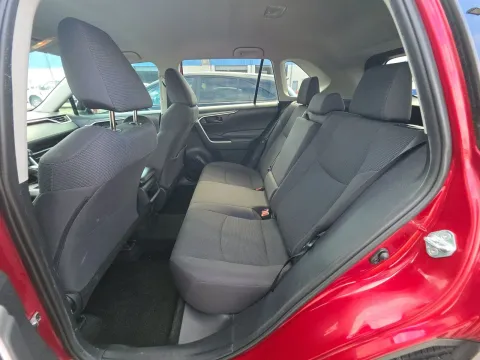More photos of 2019 Toyota RAV4 LE at Clement Pre-Owned, MO
