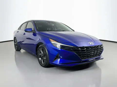 Another view of 2023 Hyundai Elantra SEL for sale in Florissant, MO at Clement Pre-Owned