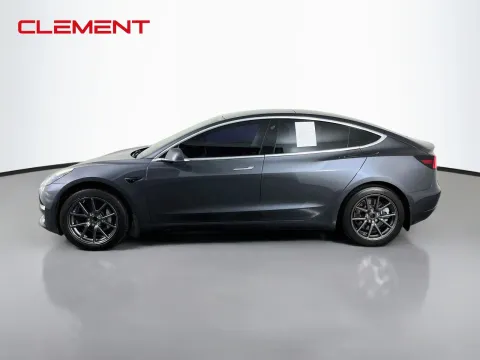 More photos of 2019 Tesla Model 3 Standard Range Plus at Clement Pre-Owned, MO