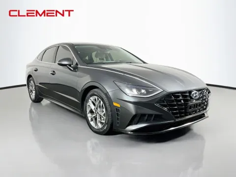 More photos of 2022 Hyundai Sonata SEL at Clement Pre-Owned, MO