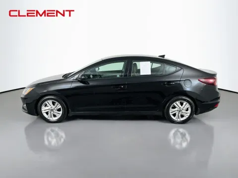 More photos of 2020 Hyundai Elantra SEL at Clement Pre-Owned, MO