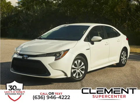 White 2022 Toyota Corolla Hybrid LE for sale in Florissant, MO