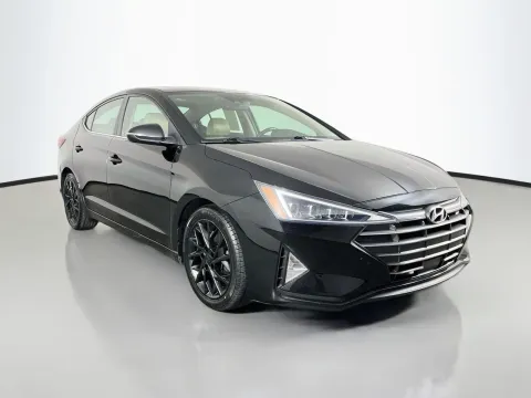 Another view of 2019 Hyundai Elantra Limited for sale in Florissant, MO at Clement Pre-Owned