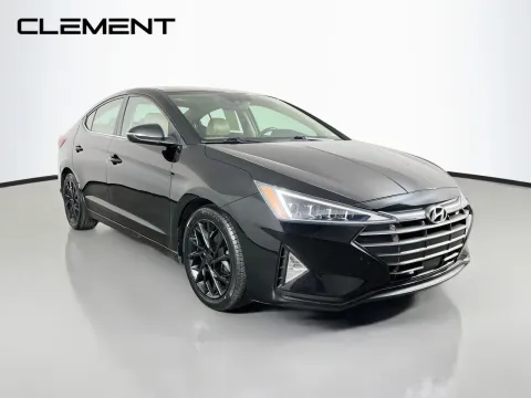 More photos of 2019 Hyundai Elantra Limited at Clement Pre-Owned, MO