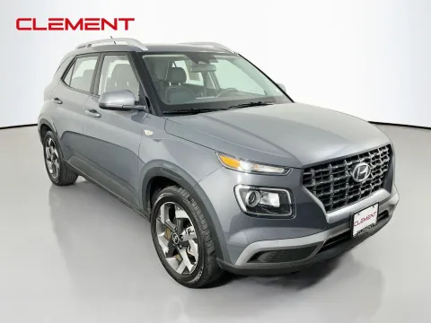 More photos of 2025 Hyundai Venue SEL at Clement Pre-Owned, MO